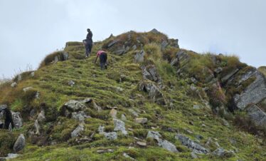 Dayara Bugyal Trek Package