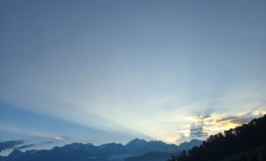 Dayara Bugyal Trek Package